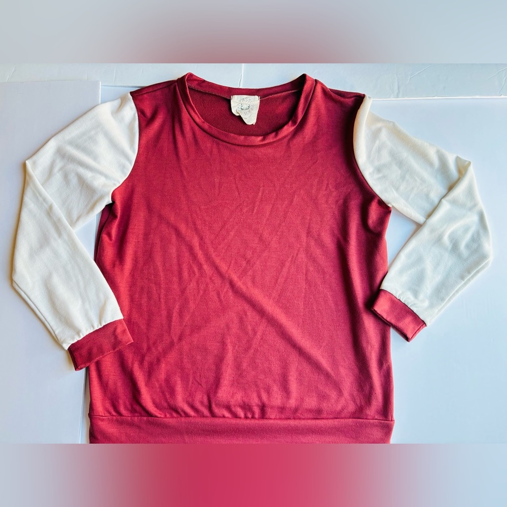 Fantastic Fawn Med Oversized Sweatshirt Women's Colorblock Raglan, Soft & Cozy